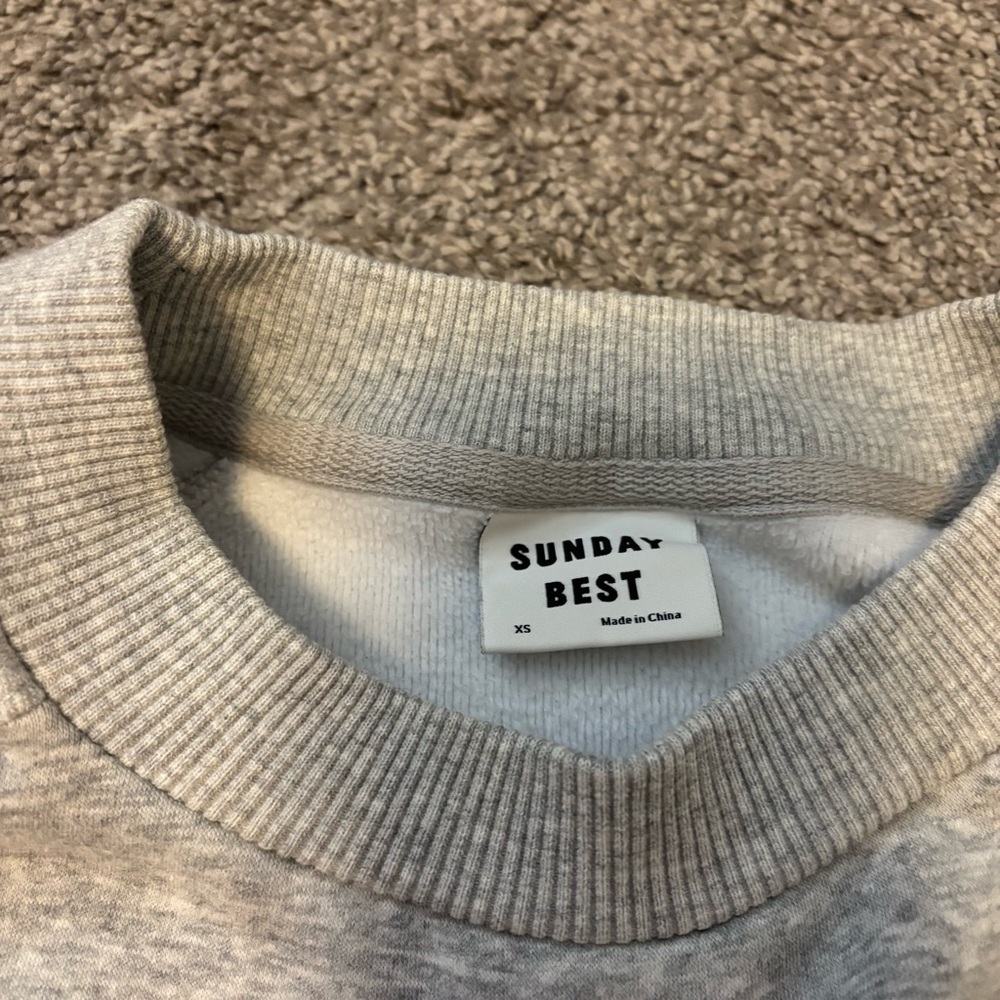 Aritzia Sunday Best Elle Sweater - Picture 4 of 8